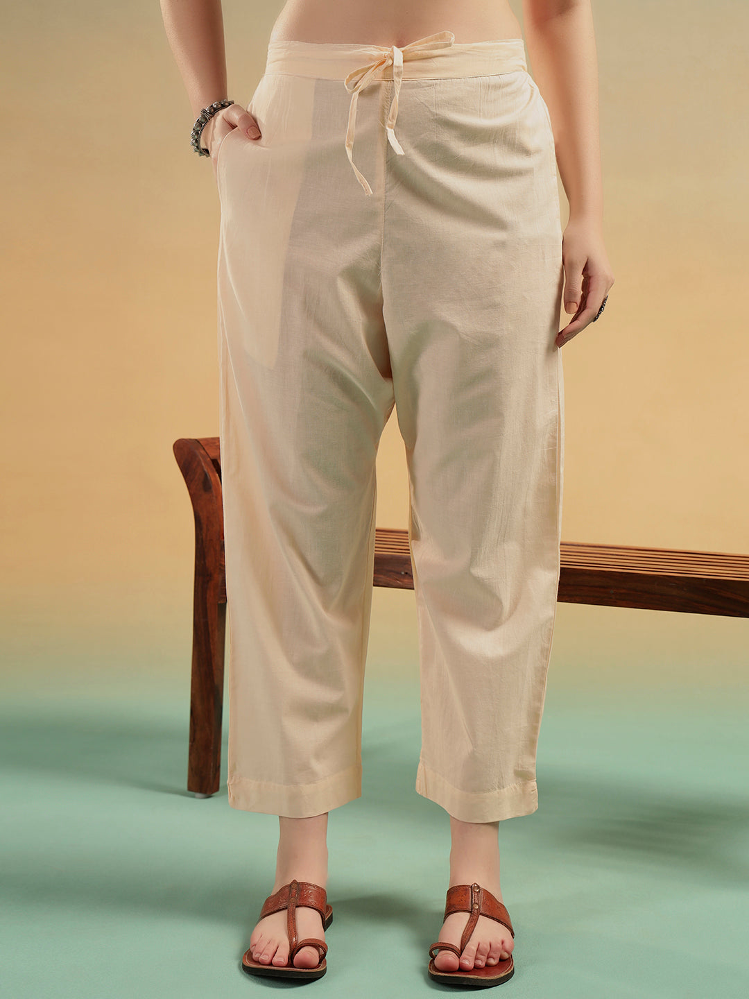 Ivory Floral Jaipuri Cotton Kurta Pant Dupatta Set