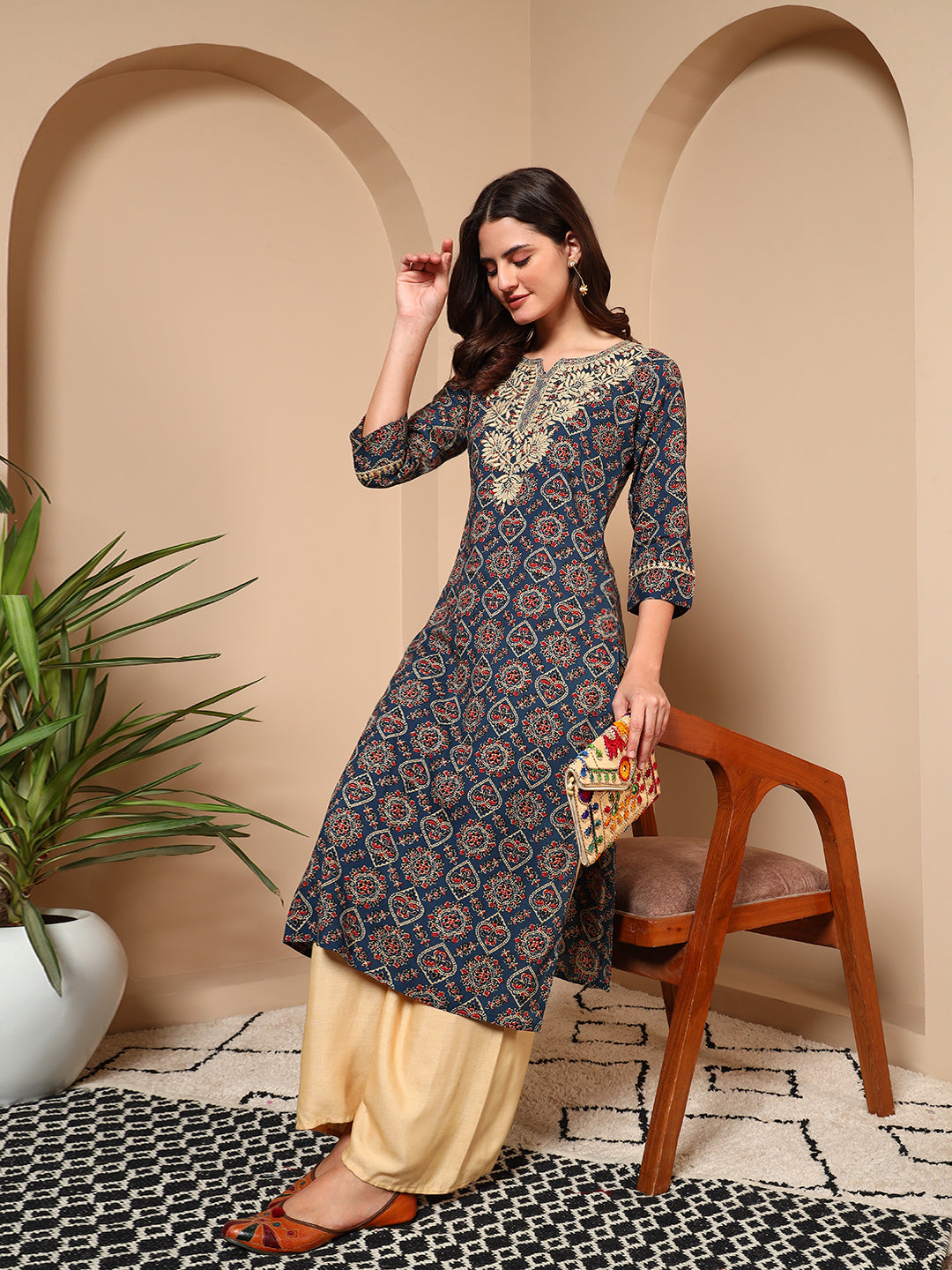 Blue Embroidered Geometric Print Cotton Kurta
