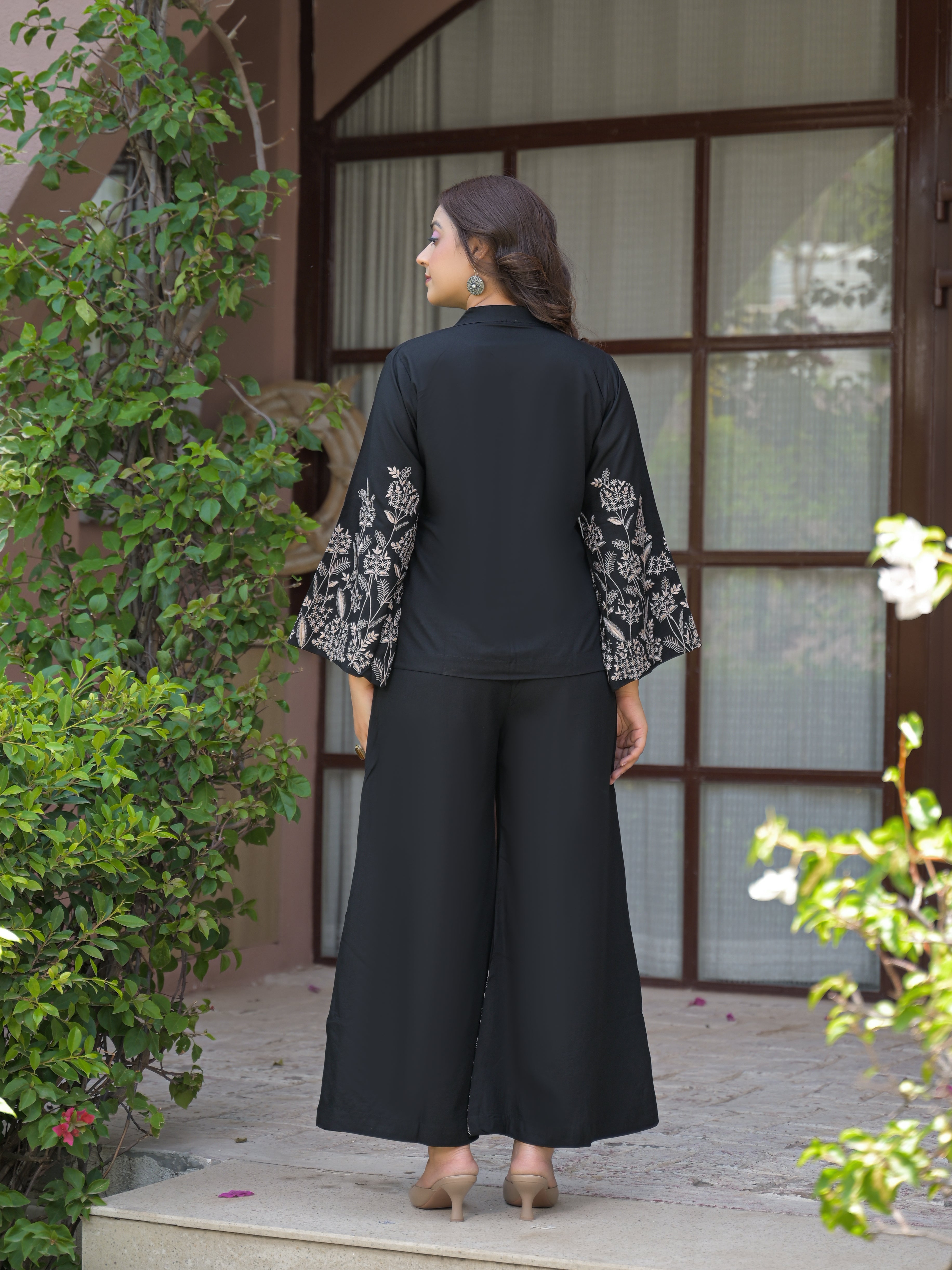 Élan Flora Luxe Coord Set