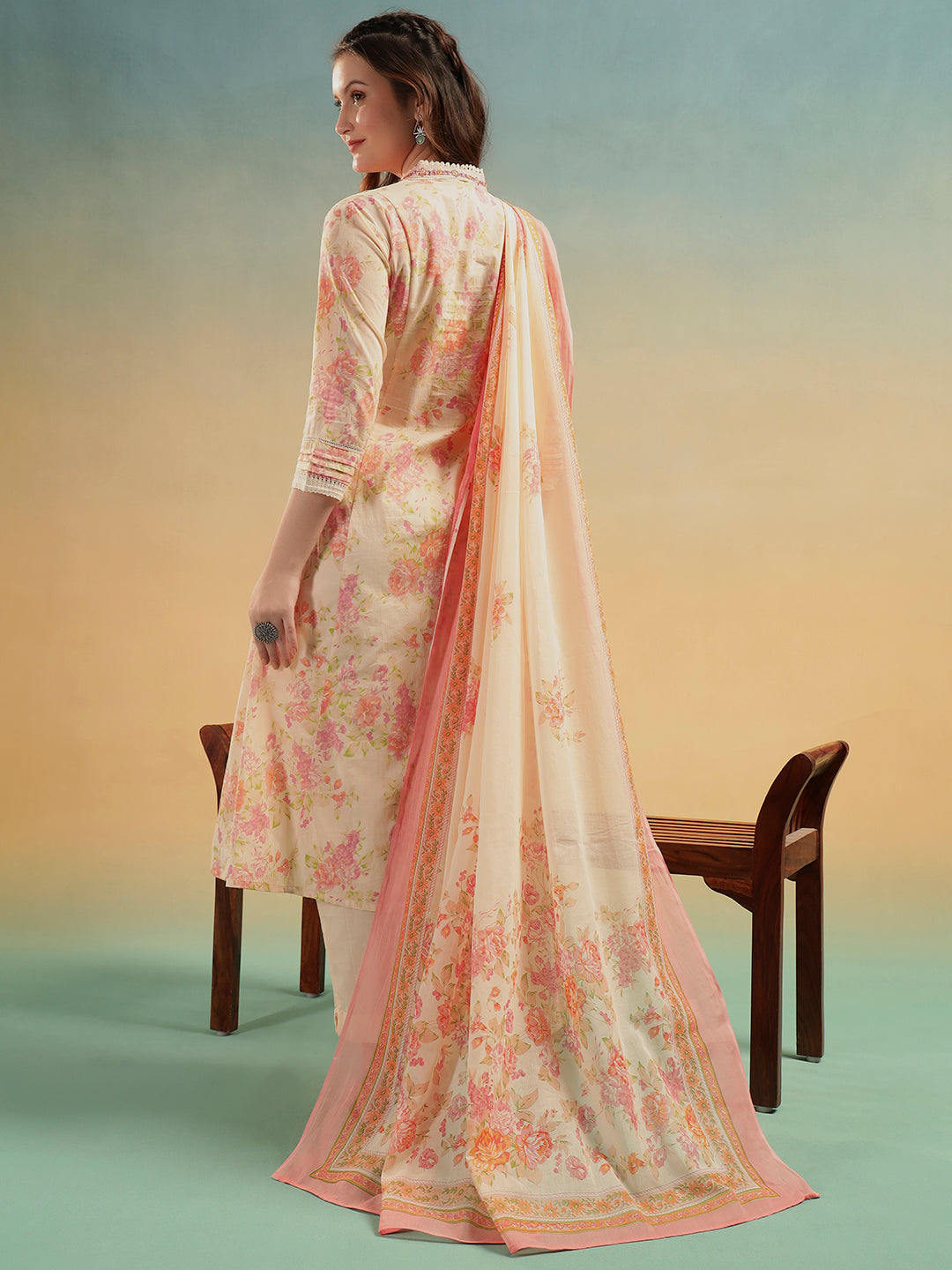 Ivory Floral Jaipuri Cotton Kurta Pant Dupatta Set