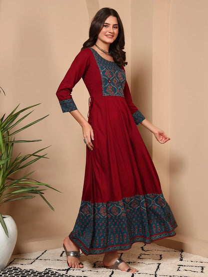 Riwaayat Red Cotton Handwork Maxi Dress