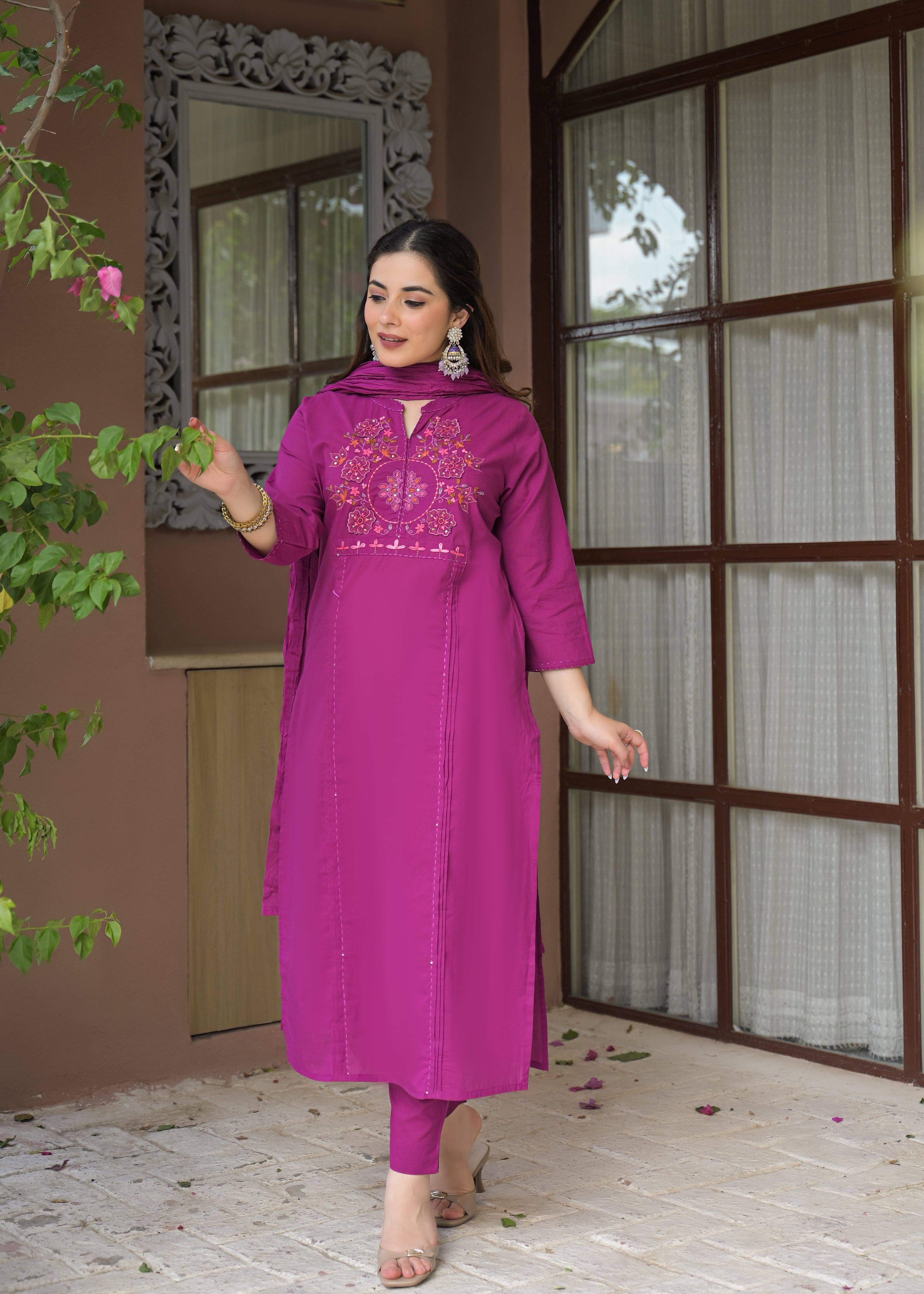 Zariya Luxe Handwork Cotton Suit Set with Dupatta