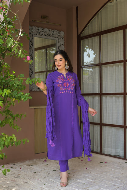 Zariya Luxe Handwork Cotton Suit Set with Dupatta
