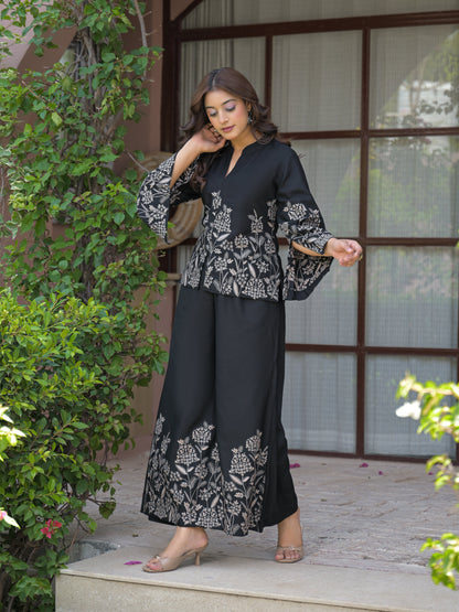 Élan Flora Luxe Coord Set