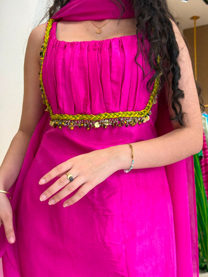 Rani Gulabo Suit Set