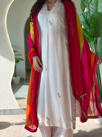 Ivory Kurta with Multicolour Dupatta